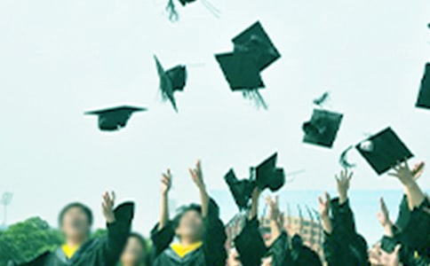 小学毕业操行评语