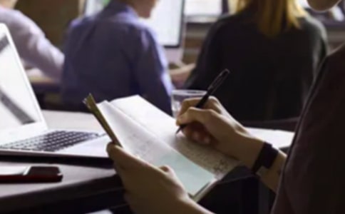 《廊桥遗梦》读后感(精选10篇)