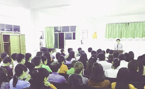 财务科副科长竞聘演讲稿