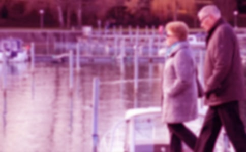 门卫朱爷爷作文1100字