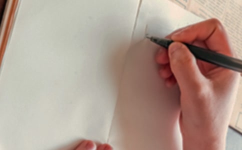 玩弹力球优秀作文300字(精选16篇)