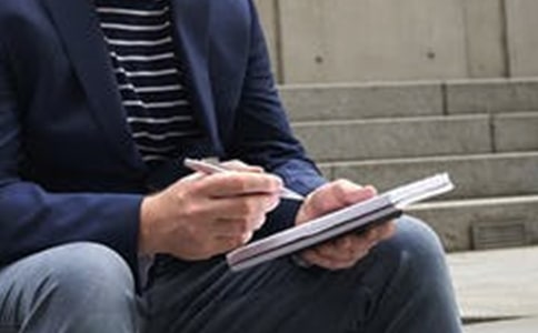 窗外优秀作文【实用】